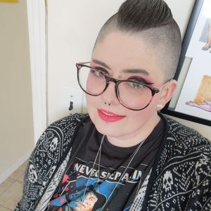 Meet your Posher, Carrie